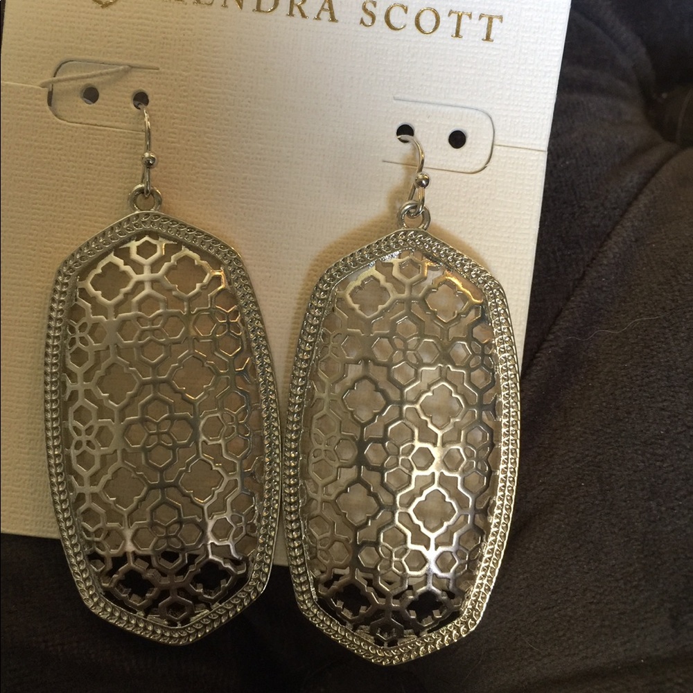 NWT Kendra Scott Silver Filigree Danielle’s